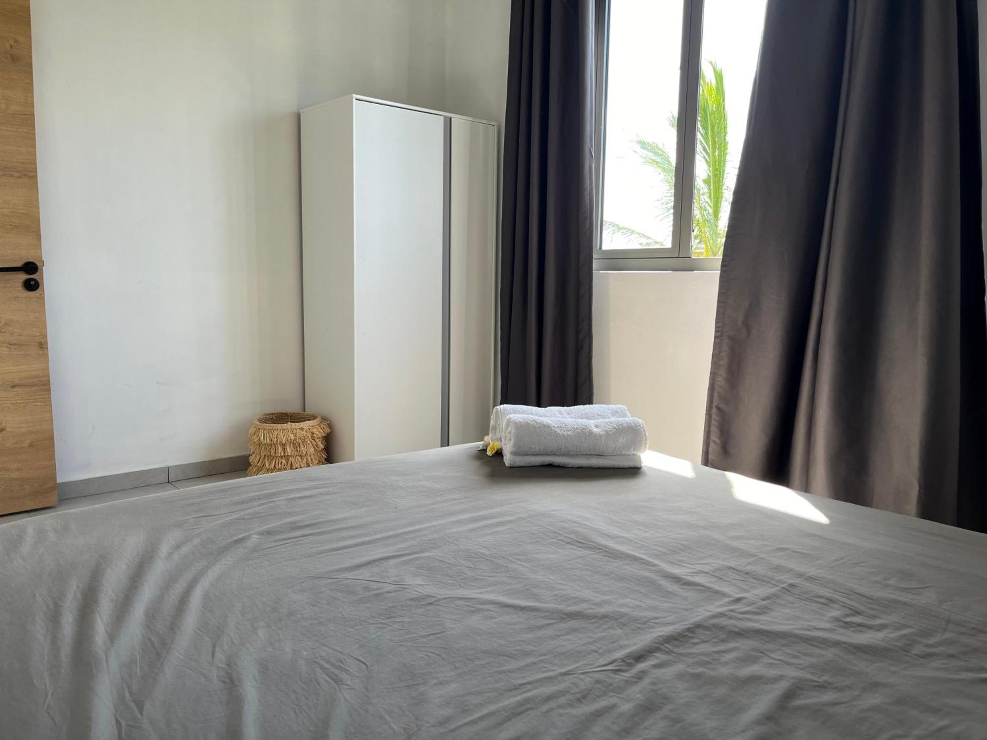 Cosy 2 Bedrooms Apts In Pereybere -Seasons Break Apartment Pereybere Beach Екстер'єр фото
