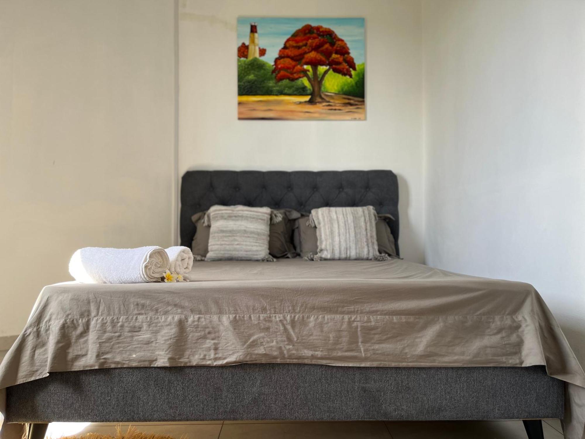 Cosy 2 Bedrooms Apts In Pereybere -Seasons Break Apartment Pereybere Beach Екстер'єр фото
