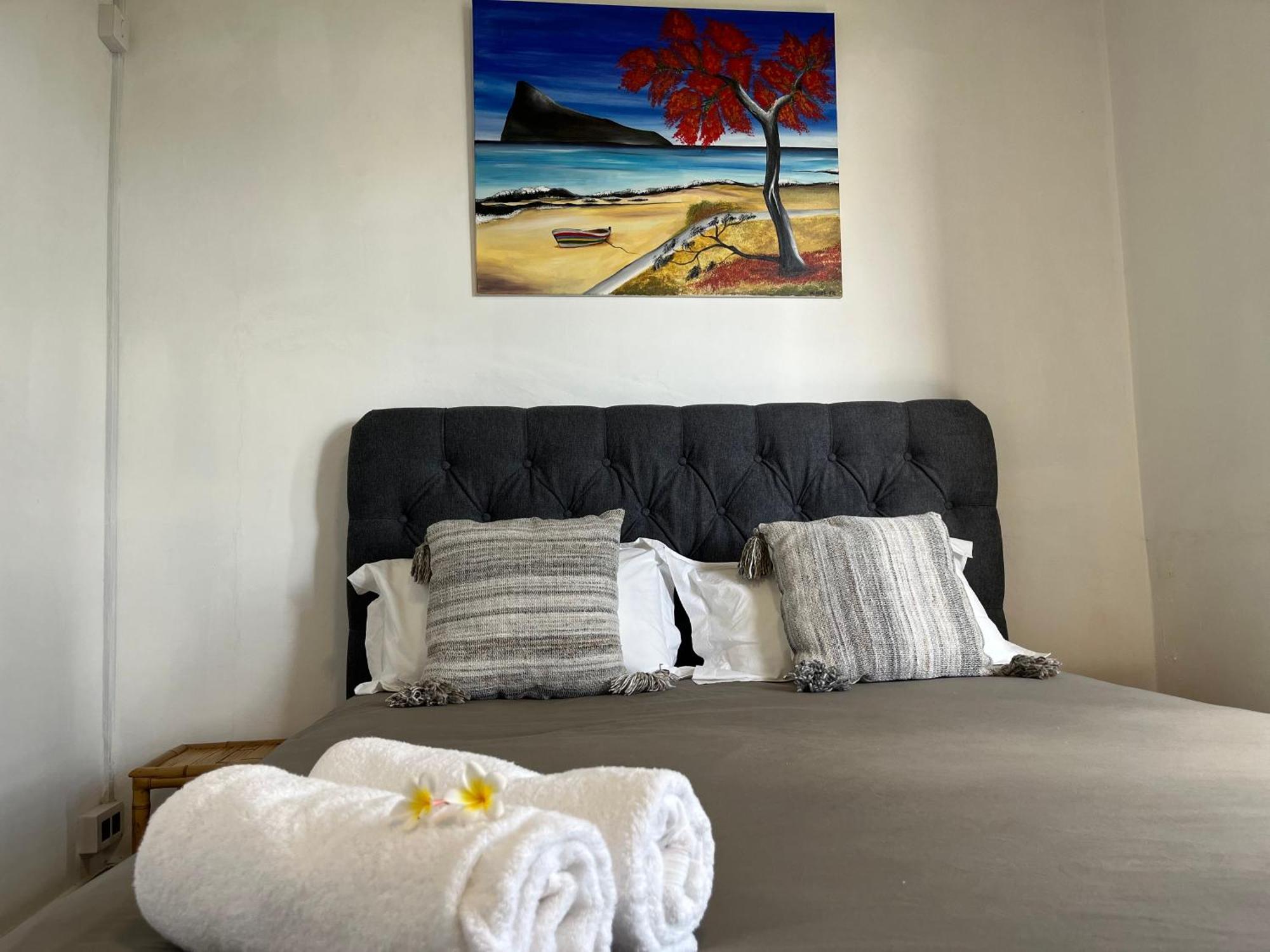 Cosy 2 Bedrooms Apts In Pereybere -Seasons Break Apartment Pereybere Beach Екстер'єр фото