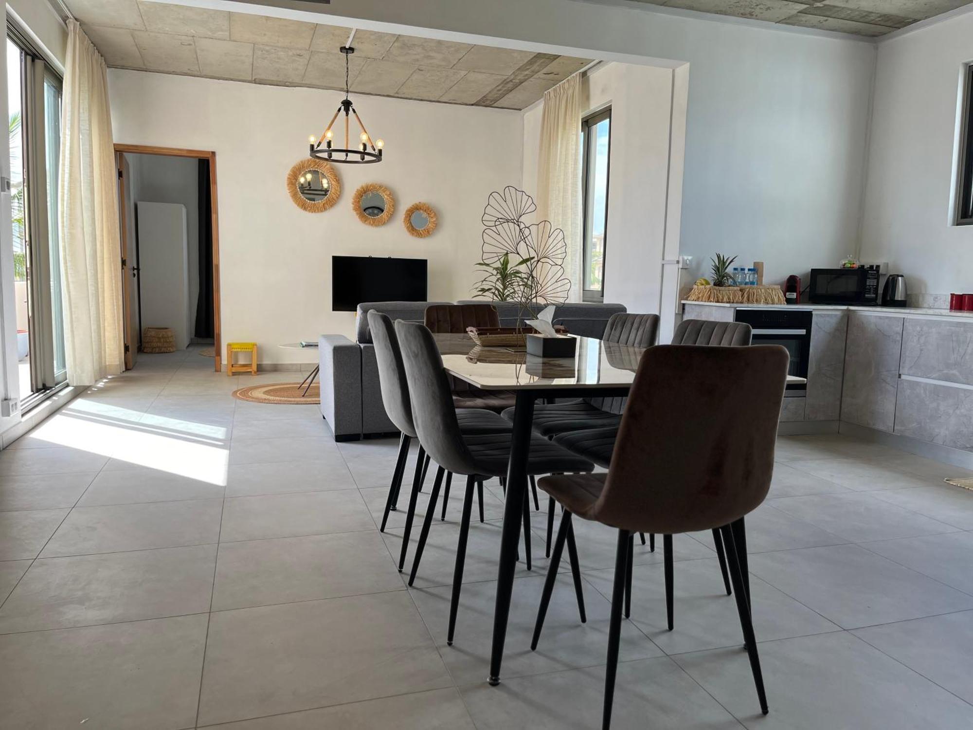 Cosy 2 Bedrooms Apts In Pereybere -Seasons Break Apartment Pereybere Beach Екстер'єр фото